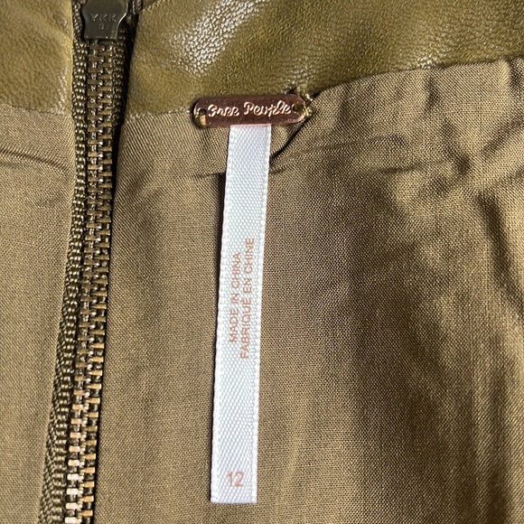 Free People faux suede olive mini skirt, Size 12 - Picture 6 of 6